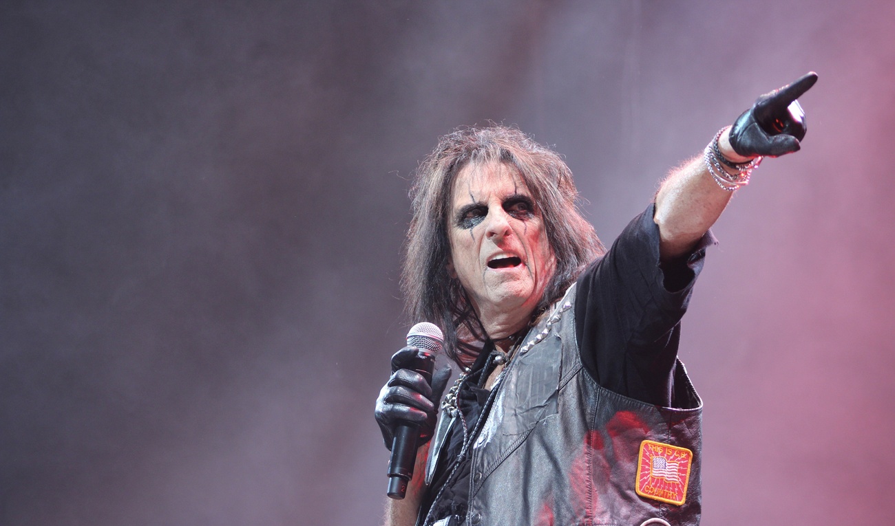 Mötley Crüe met tous les journalistes dehors à Québec