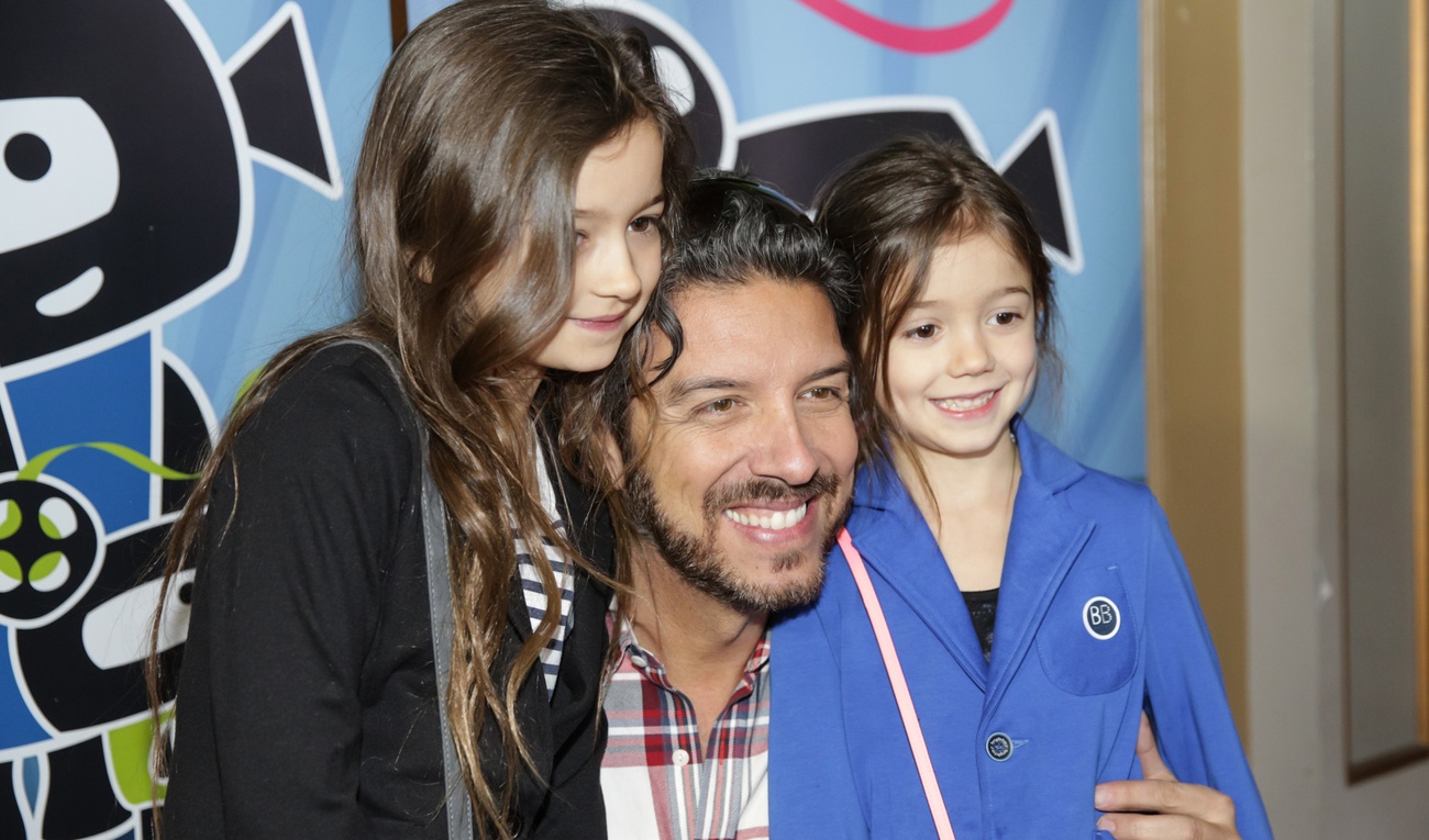 Des vedettes et leurs enfants pour Astérix