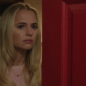 Une scène du film <em>Annabelle Comes Home</em>