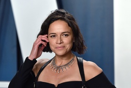 Sur le tapis rouge du party Vanity Fair des Oscars 2020 Sur le tapis rouge du party Vanity Fair des Oscars 2020