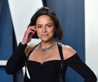 Sur le tapis rouge du party Vanity Fair des Oscars 2020