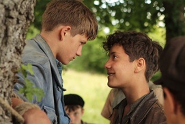 Une scène du film La nouvelle guerre des boutons
