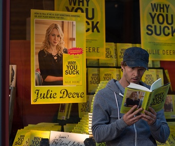 Une scène du film The Right Kind of Wrong