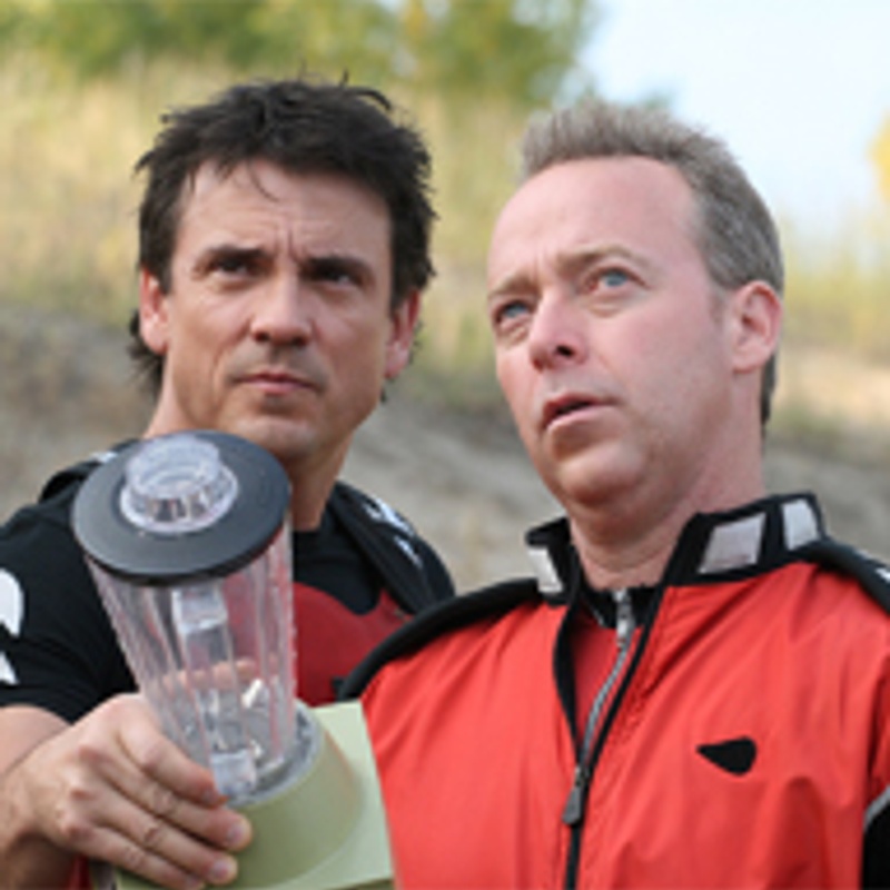 Claude Legault et Guy Jodoin dans Dans une galaxie près de chez vous 2