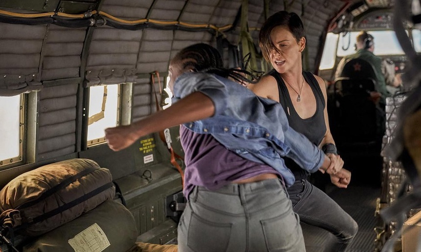 Bande-annonce : Charlize Theron en guerrière invincible sur Netflix