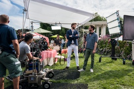 Sur le plateau du film Isn't It Romantic Sur le plateau du film Isn't It Romantic