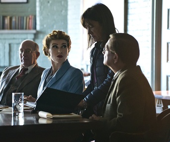 Une scène du film Professor Marston and the Wonder Women
