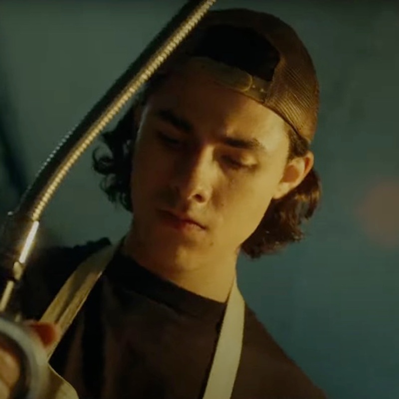 Une scène du film Le plongeur
