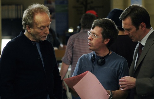 Tobin Bell, Kevin Greutert et Peter Outerbridge sur le plateau du film Saw VI.