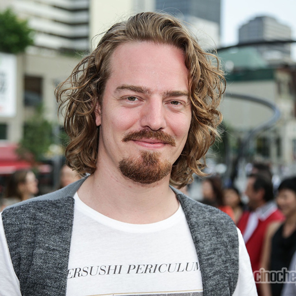 Sur le tapis rouge de Louis Cyr : L'homme le plus fort du monde