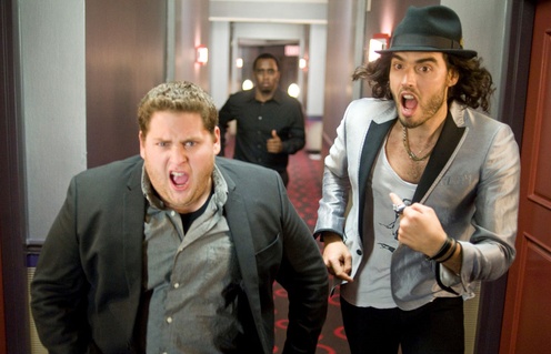 Russell Brand et Jonah Hill dans Get Him to the Greek