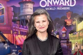 Sur le tapis rouge de la première mondiale de Onward Sur le tapis rouge de la première mondiale de Onward