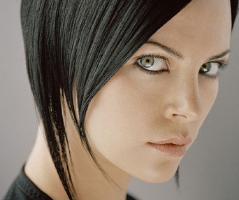 Scène du film Aeon Flux