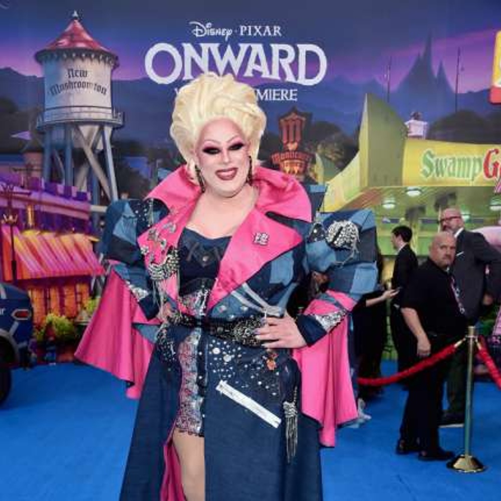 Sur le tapis rouge de la première mondiale de Onward