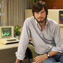 Ashton Kutcher dans jOBS