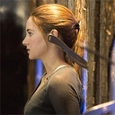 Shailene Woodley dans Divergent