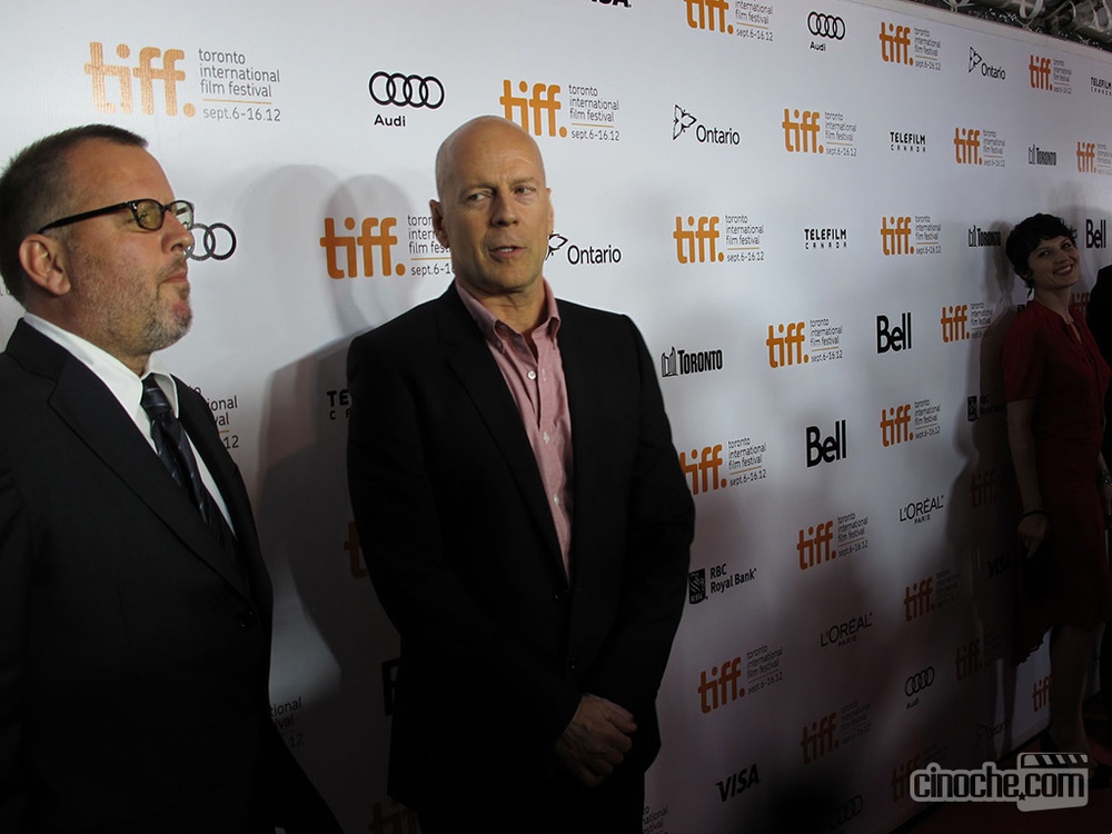 TIFF 2012 - Sur le tapis rouge de Looper