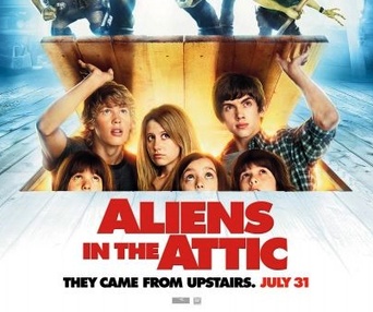 Affiche du film Aliens and the Attic