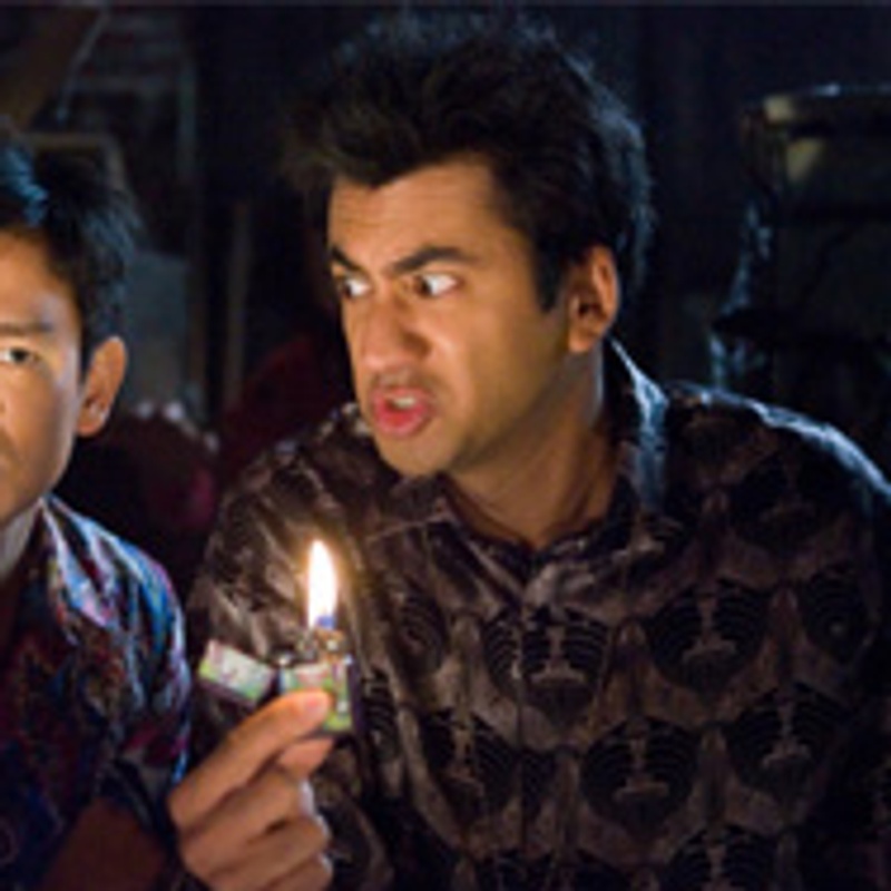 Jon Cho et Kal Penn dans Harold et Kumar s'évadent de Guantanamo Bay