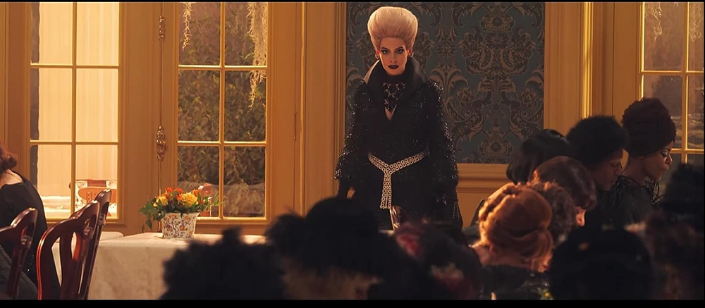 Une scène du film The Witches