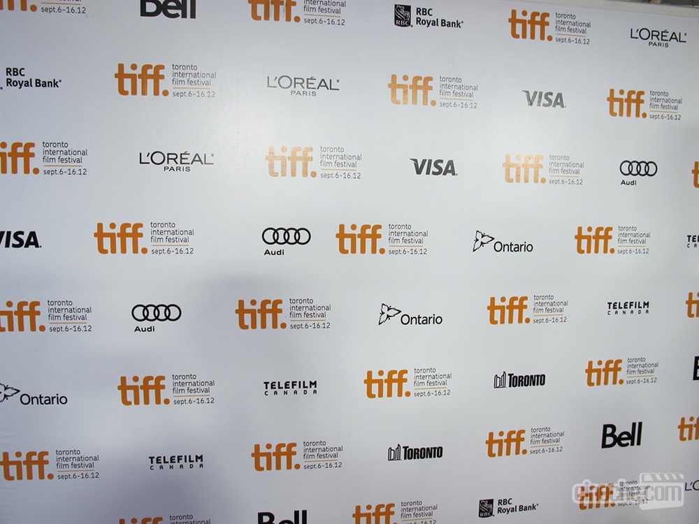 TIFF 2012 - Sur le tapis rouge de Looper