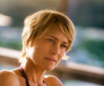 Une scène du film Two Mothers