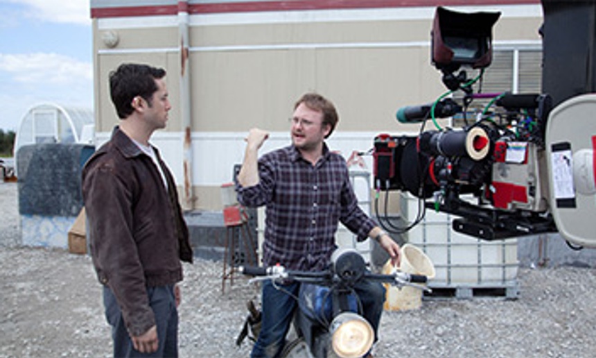 Rian Johnson écrira et réalisera Star Wars: Episode VIII
