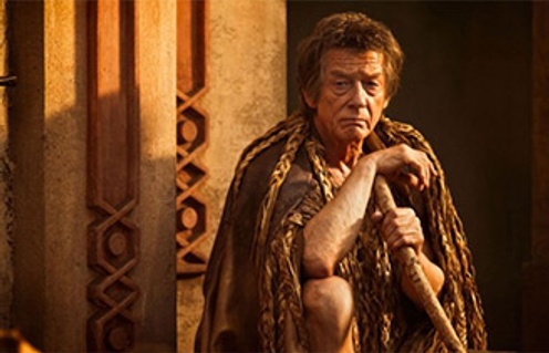 John Hurt dans Immortals