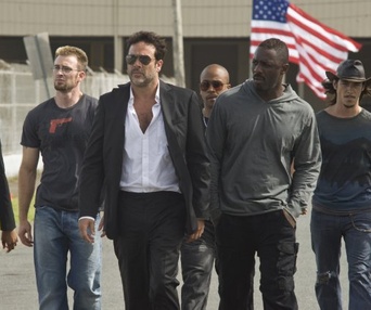 Une scène du film The Losers