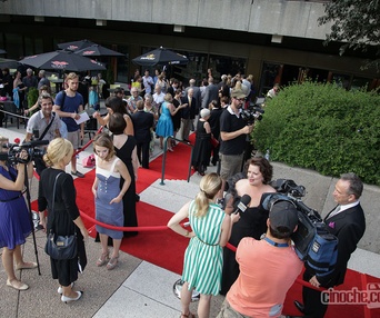 Sur le tapis rouge de Louis Cyr : L'homme le plus fort du monde