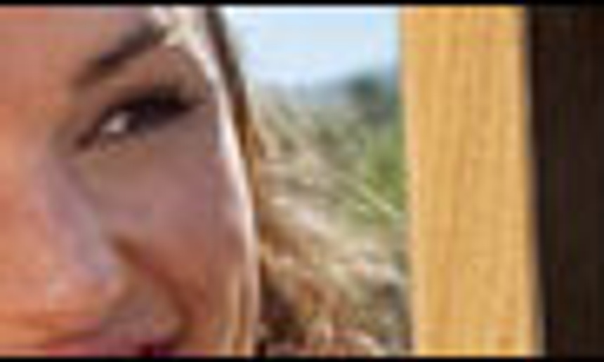 L'affiche de Catch and Release avec Jennifer Garner