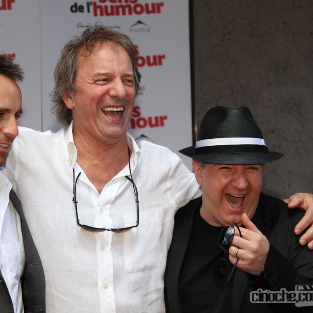 Sur le tapis rouge du film Le sens de l'humour