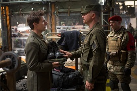 Une scène du film Edge of Tomorrow Une scène du film Edge of Tomorrow