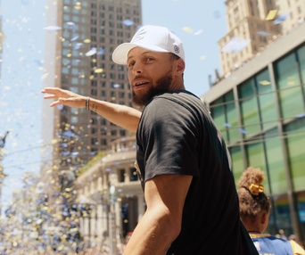 Une scène du film Stephen Curry: Underrated