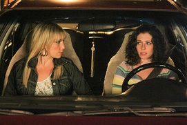 Une scène du film For a Good Time, Call... Une scène du film For a Good Time, Call...