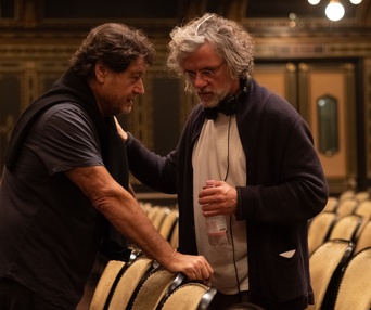 Une scène du film The Song of Names