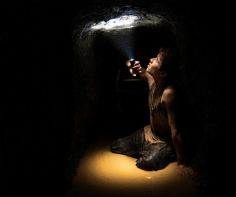 Une scène du film Sun Children
