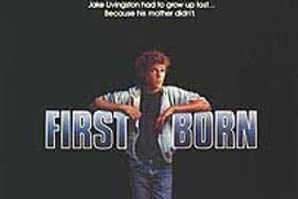 Affiche du film First Born