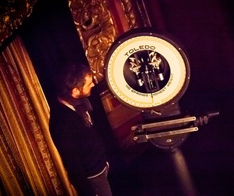 Sur le plateau de Louis Cyr