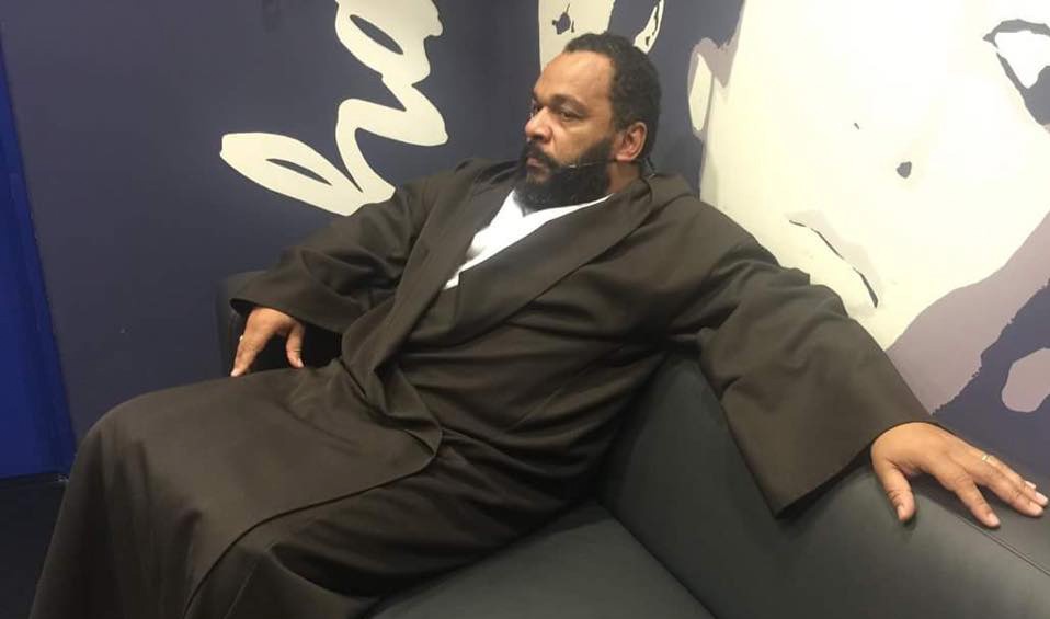 Dieudonné, refoulé à la frontière, annule ses spectacles au Québec