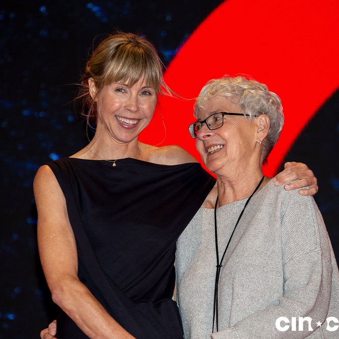 Sur le tapis rouge du film <em>Il pleuvait des oiseaux</em>