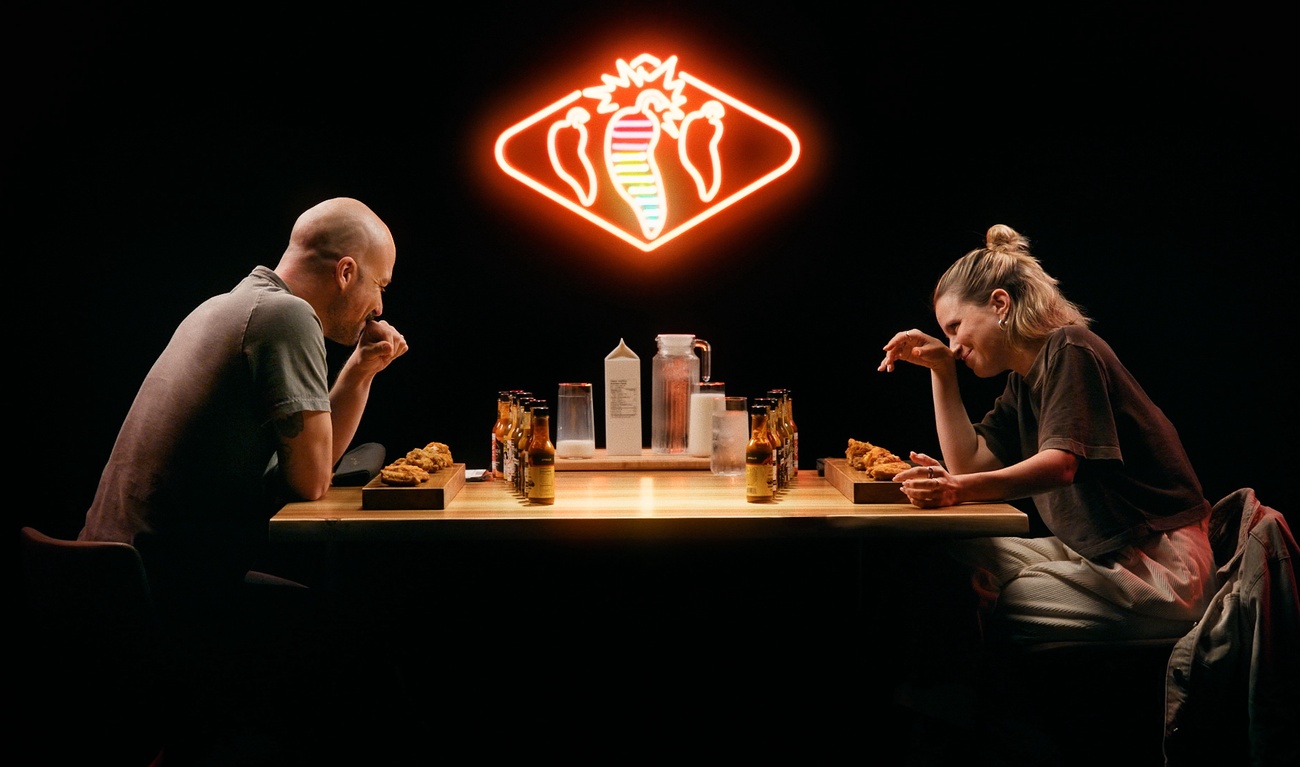 Image de l'article Voici quand vous pourrez voir la deuxième saison de «Hot ones Québec »