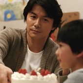 Une scène du film <em>Tel père, tel fils</em>
