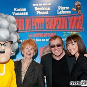 Sur le tapis rouge du film <EM>Le retour du petit chaperon rouge : La contre-attaque</EM>