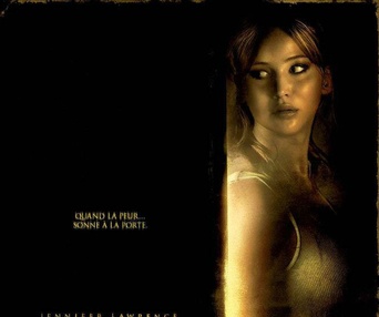 Affiche du film La maison au bout de la rue