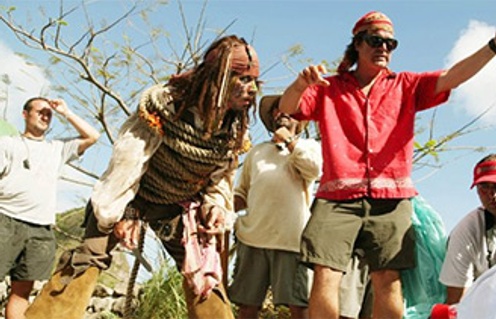 Johnny Depp et Gore Verbinski sur le plateau de Pirates of the Caribbean: Dead Man's Chest