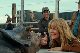 Une scène du film Jurassic World: Dominion Une scène du film Jurassic World: Dominion