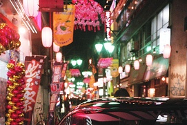 Scène du film Rapides et dangereux : Tokyo Drift Scène du film Rapides et dangereux : Tokyo Drift