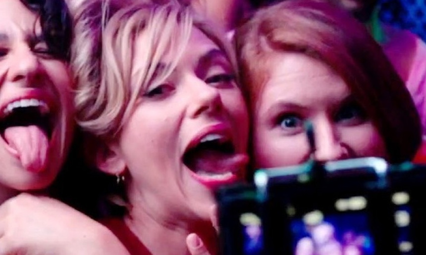 Bande-annonce en français : Dure soirée avec Scarlett Johansson