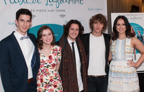Sur le tapis rouge de Aurélie Laflamme - Les pieds sur terre